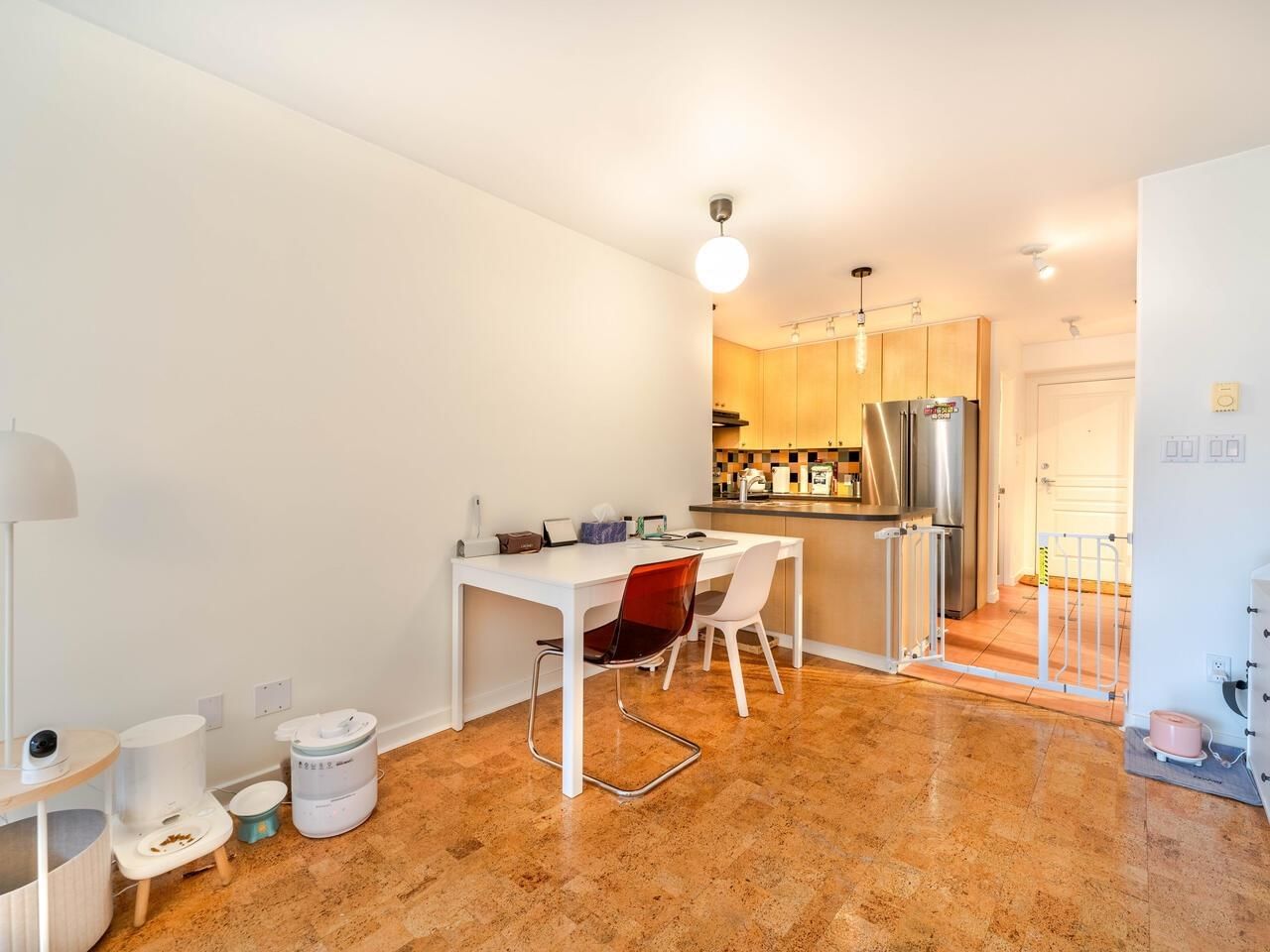 Listing Image 9