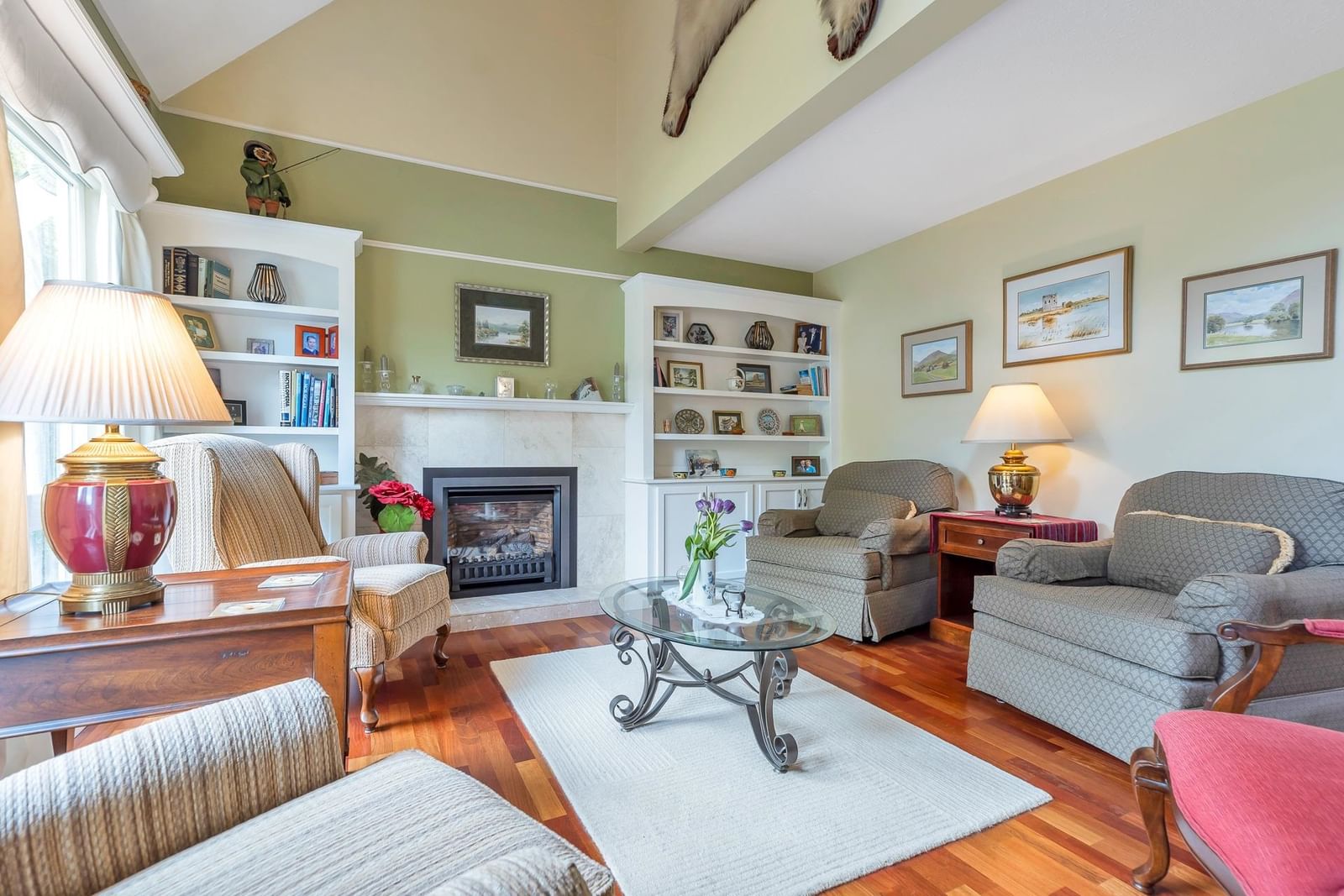 Listing Image 16