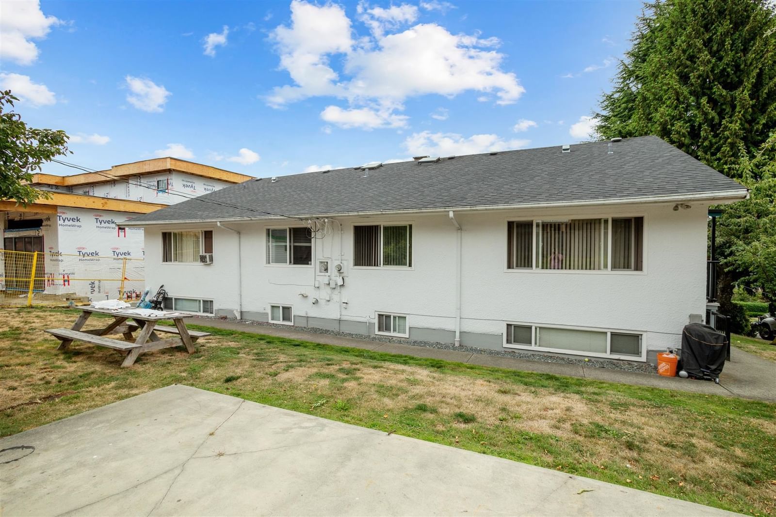 Listing Image 21