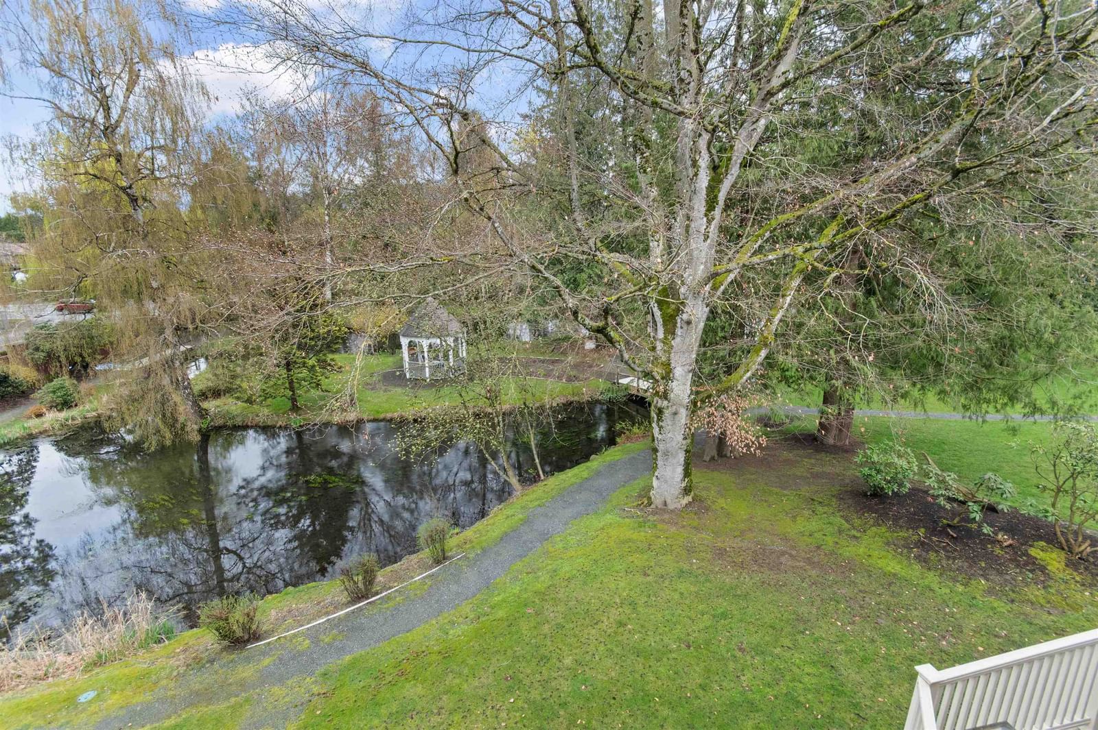 Listing Image 29