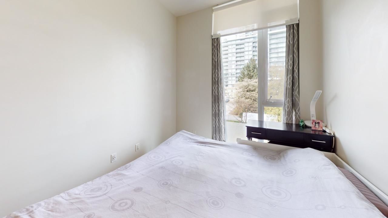 Listing Image 18