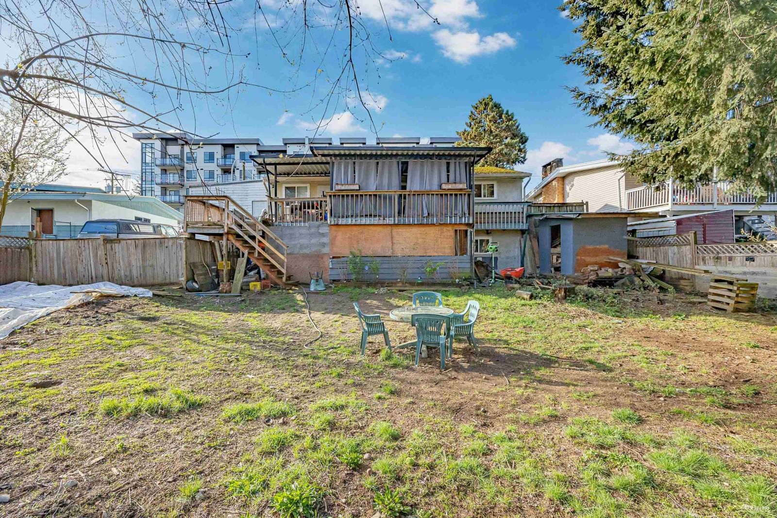 Listing Image 6
