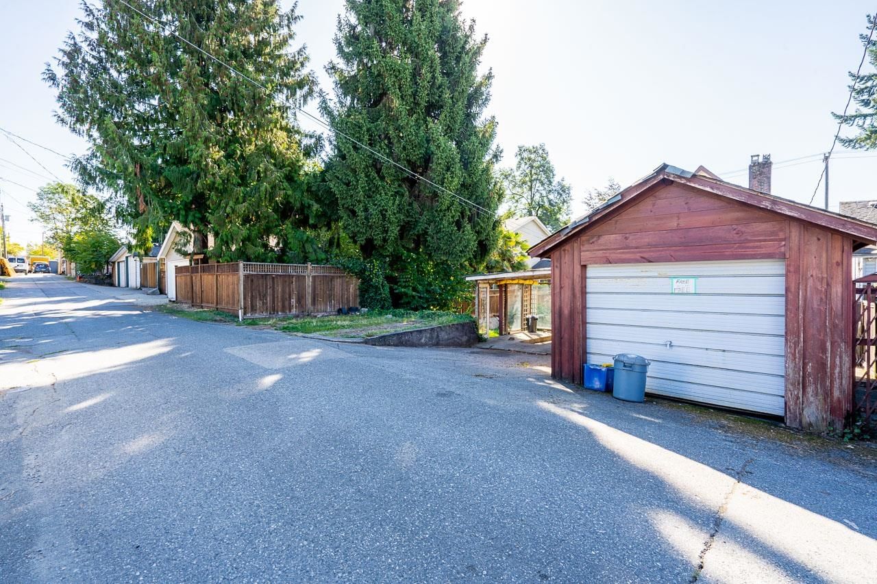 Listing Image 16