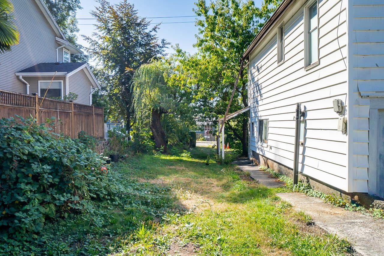 Listing Image 18