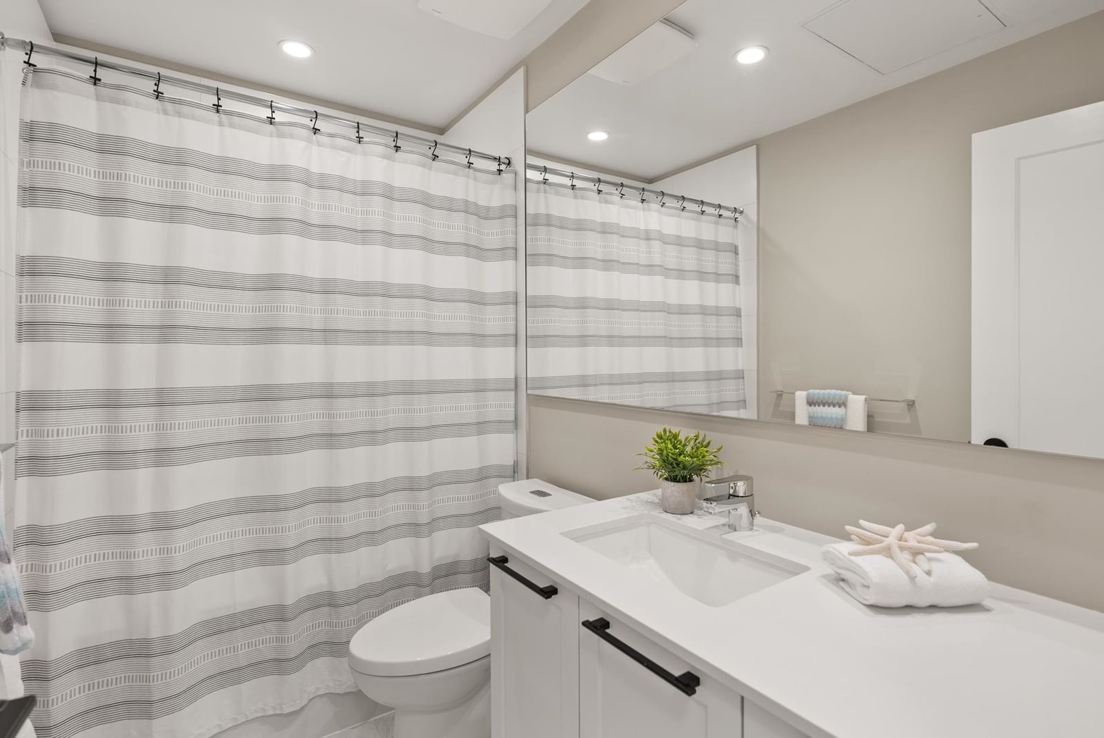 Listing Image 30