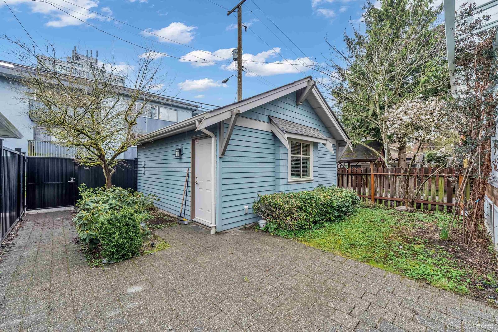 Listing Image 34