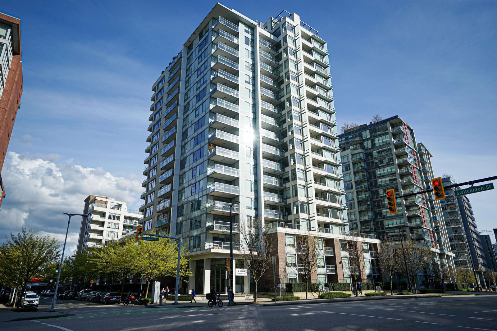 Listing Image 1