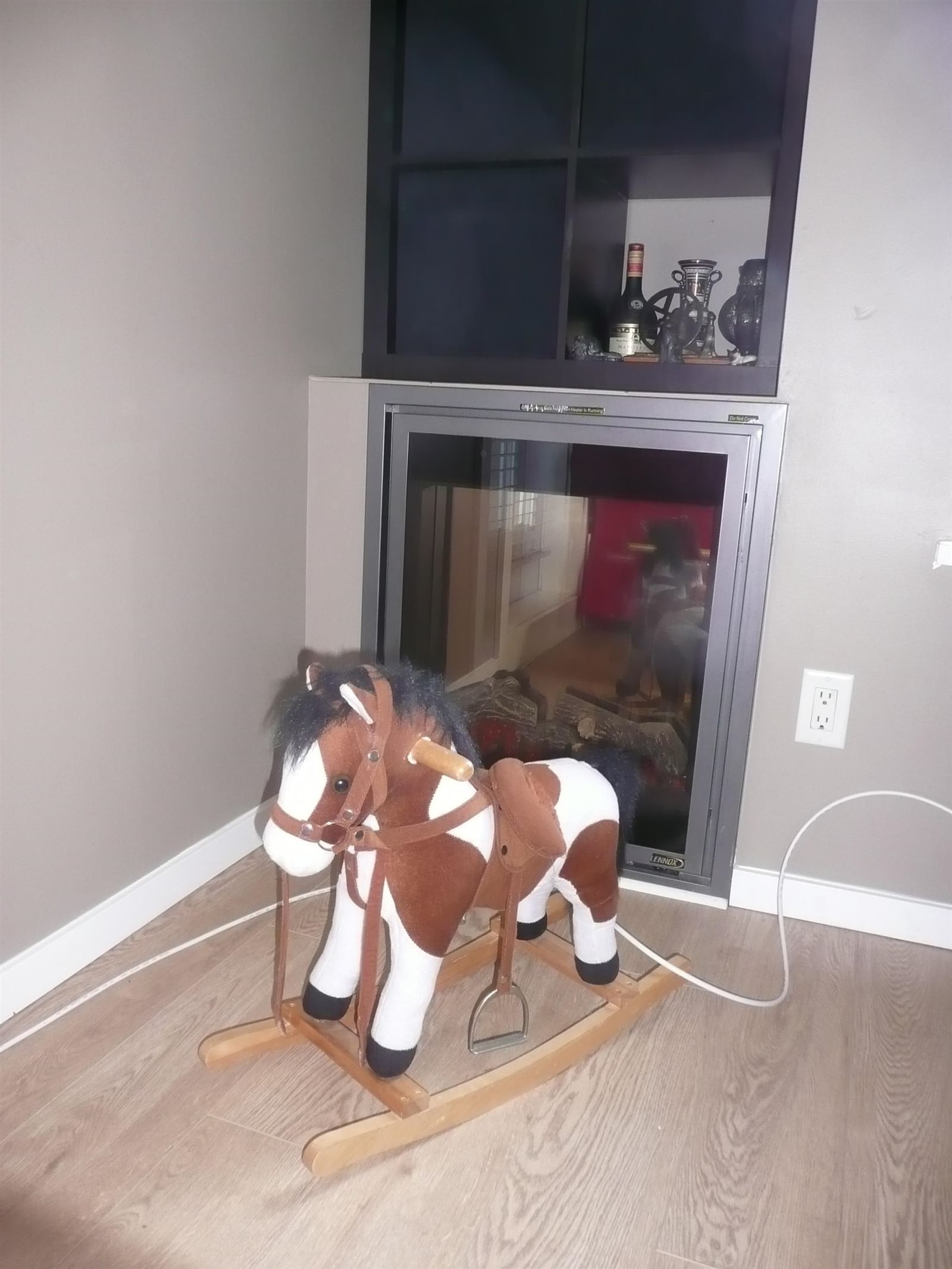 Listing Image 10