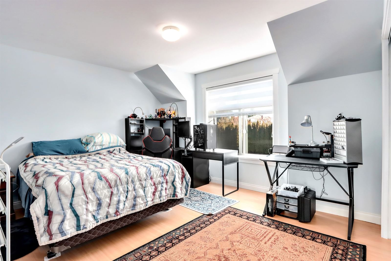 Listing Image 29