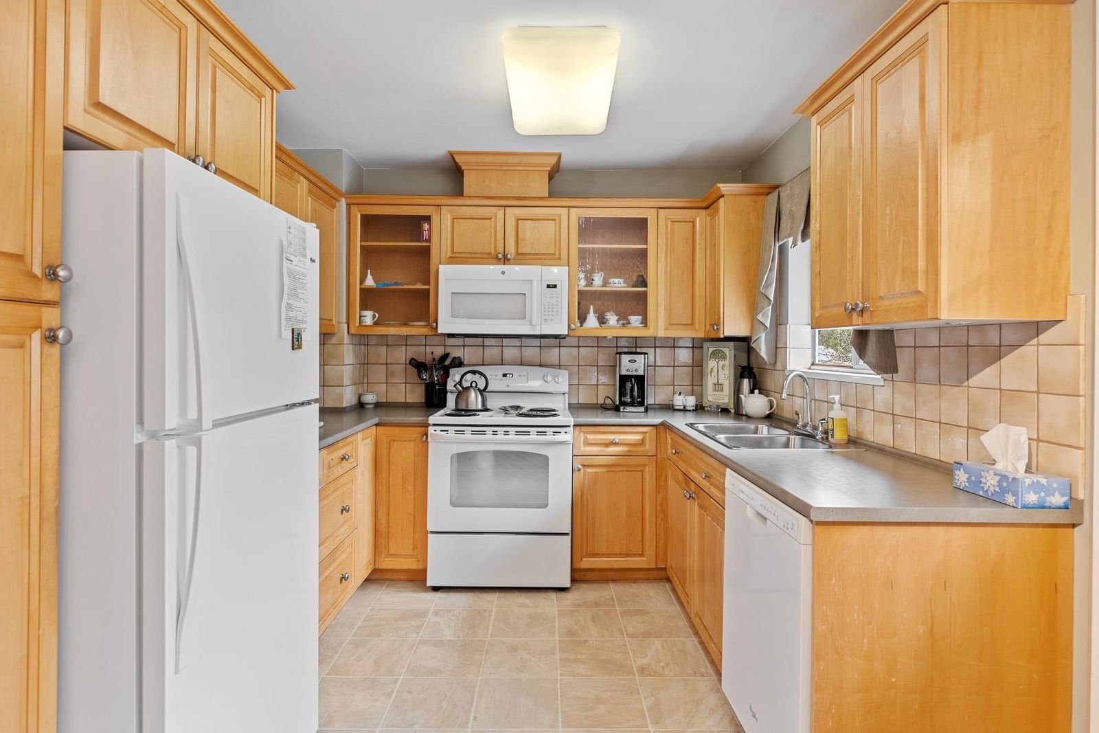 Listing Image 23