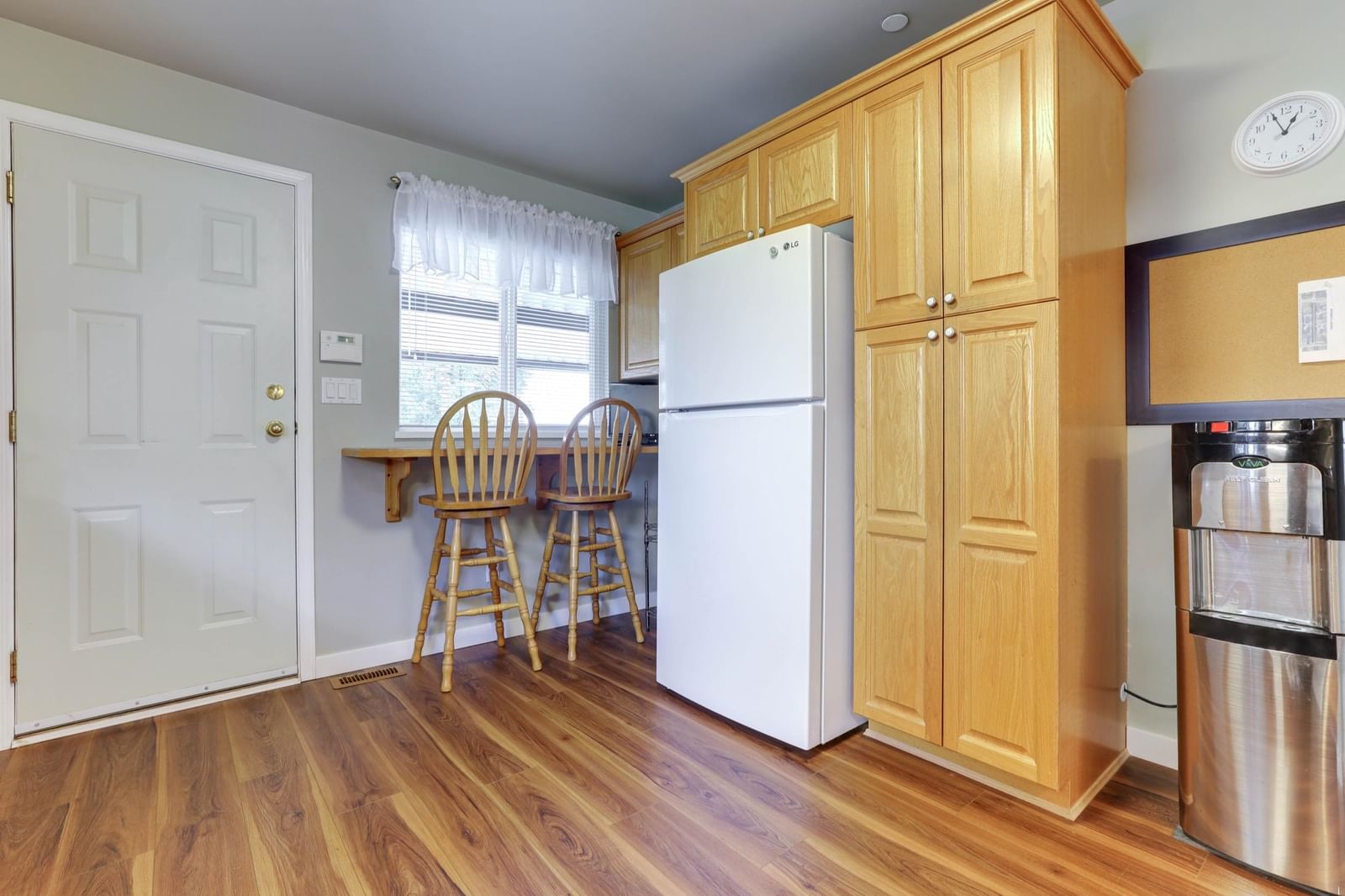 Listing Image 13