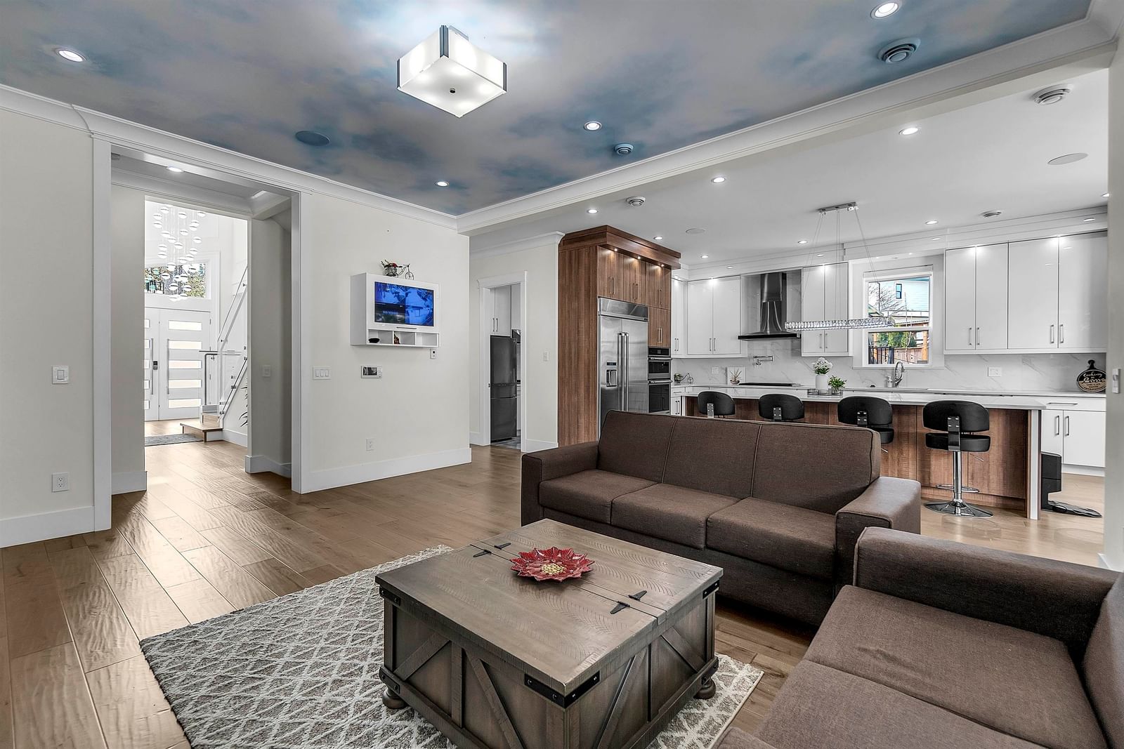 Listing Image 17