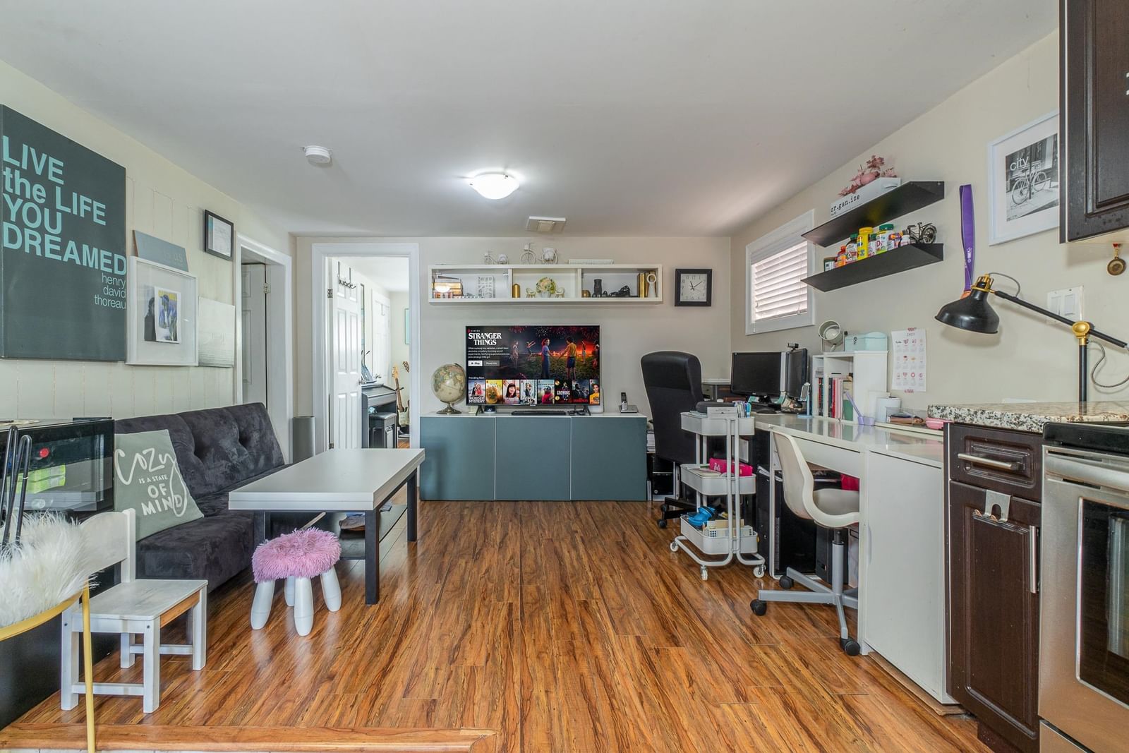 Listing Image 14