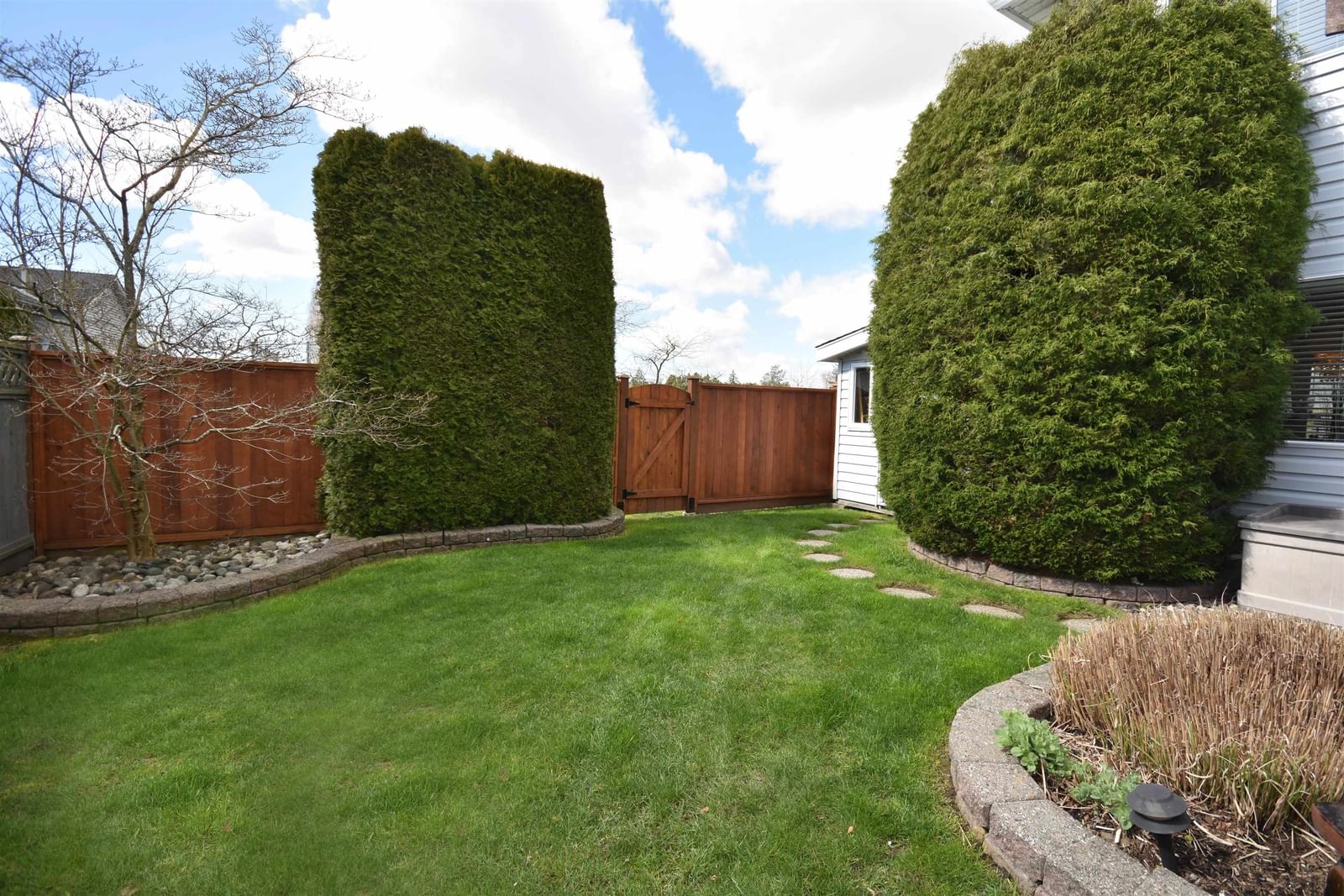 Listing Image 38