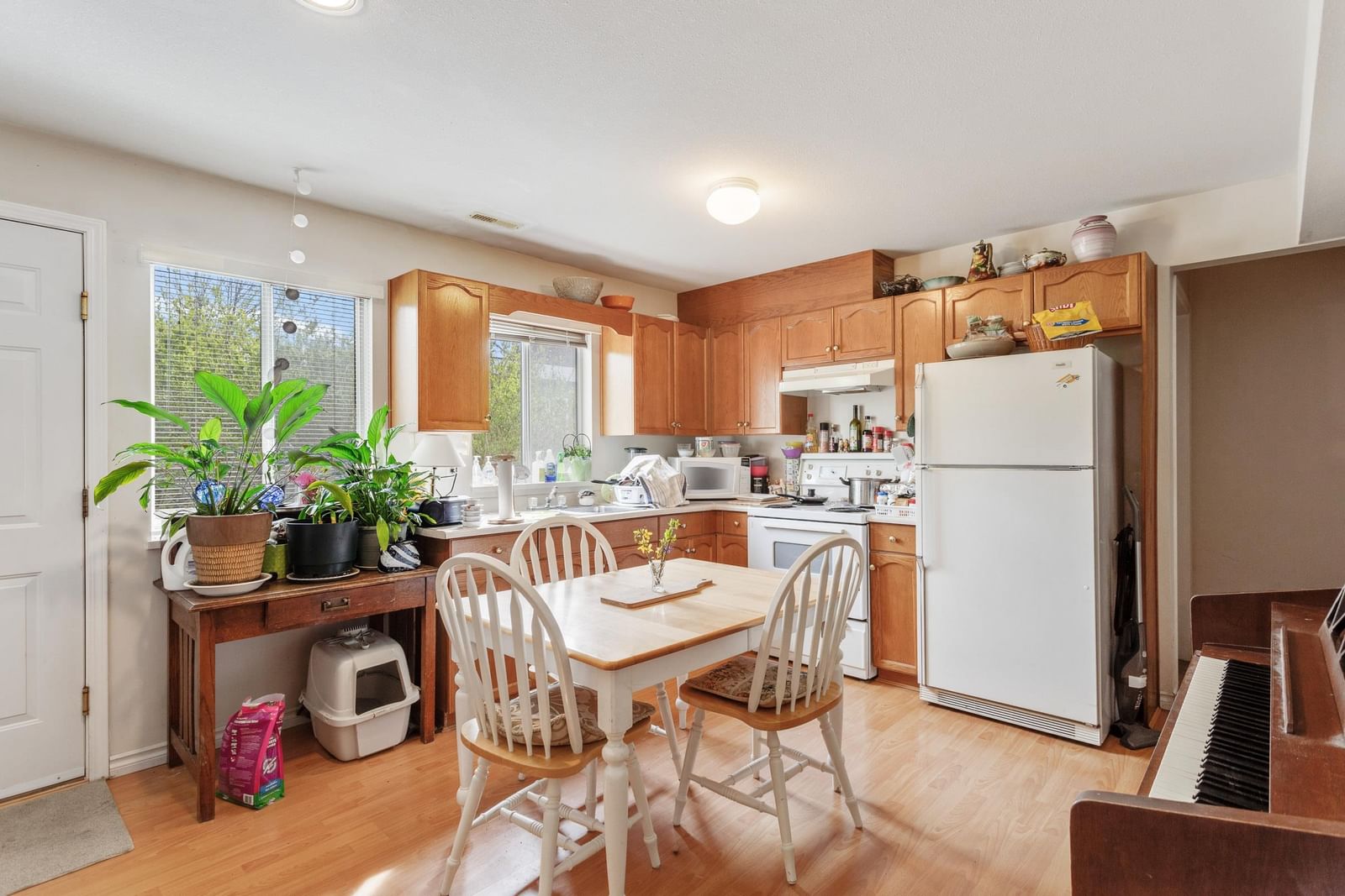 Listing Image 21