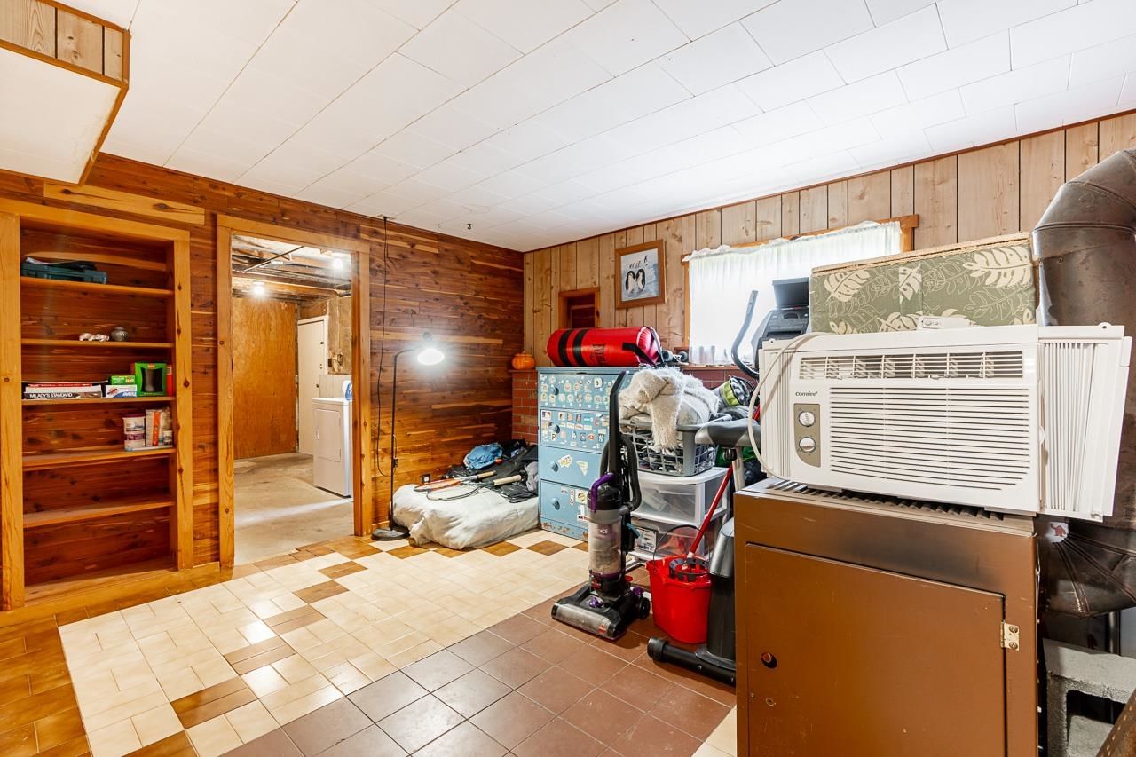 Listing Image 17