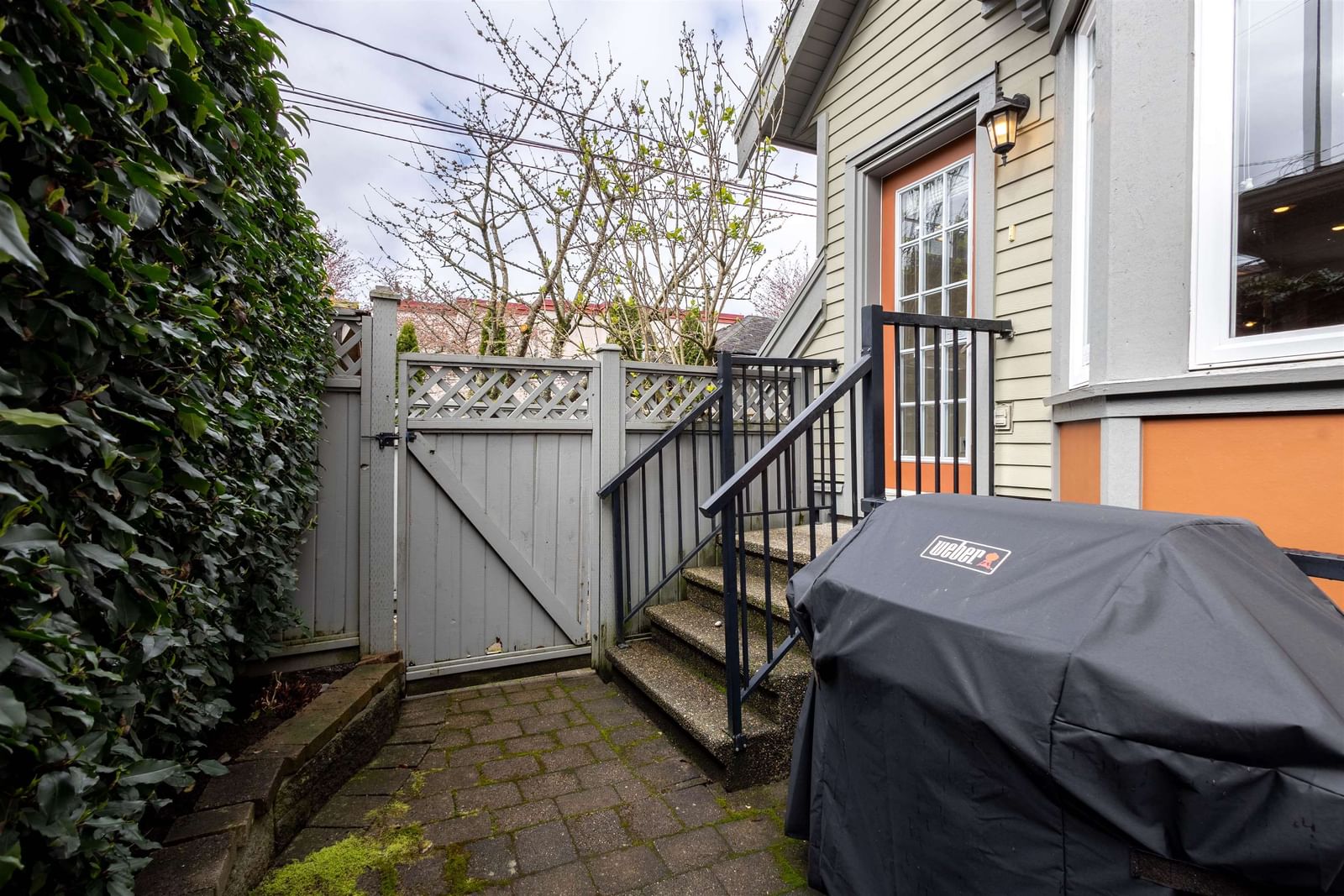 Listing Image 20