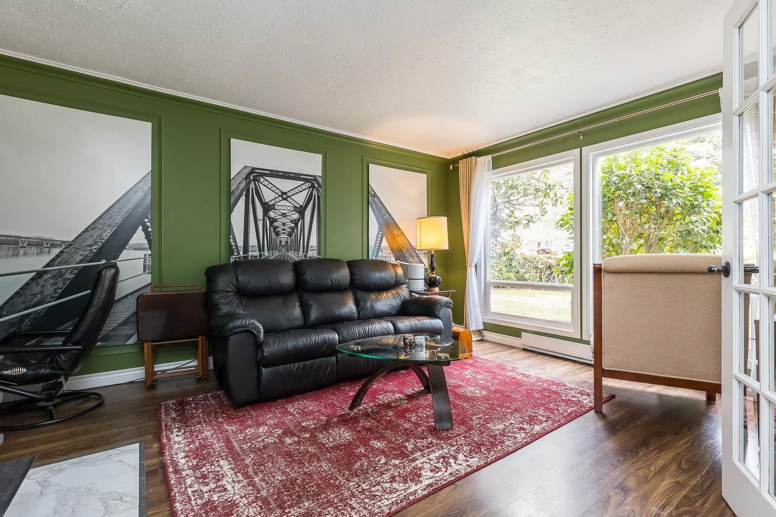 Listing Image 18