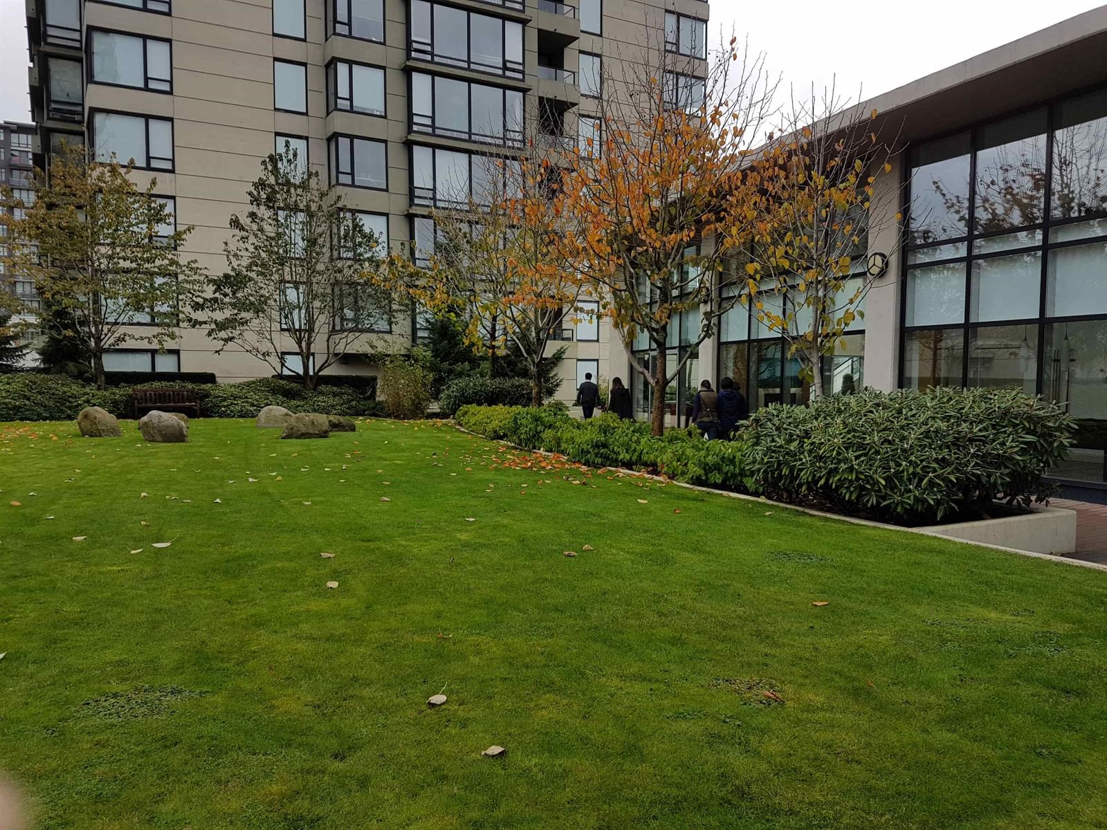 Listing Image 17