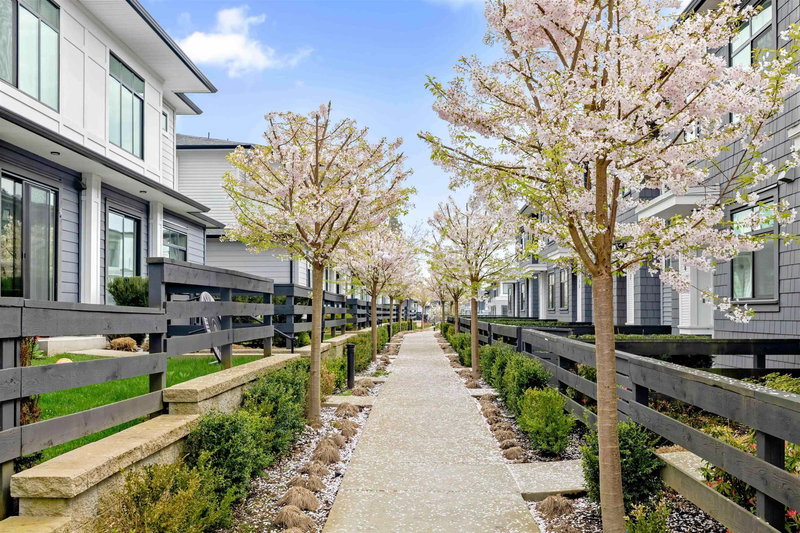 17 - 15255 Sitka Drive, Surrey, V3S 0B1 | Image 3