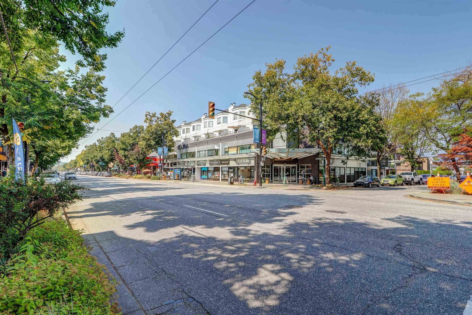 Listing Image 17