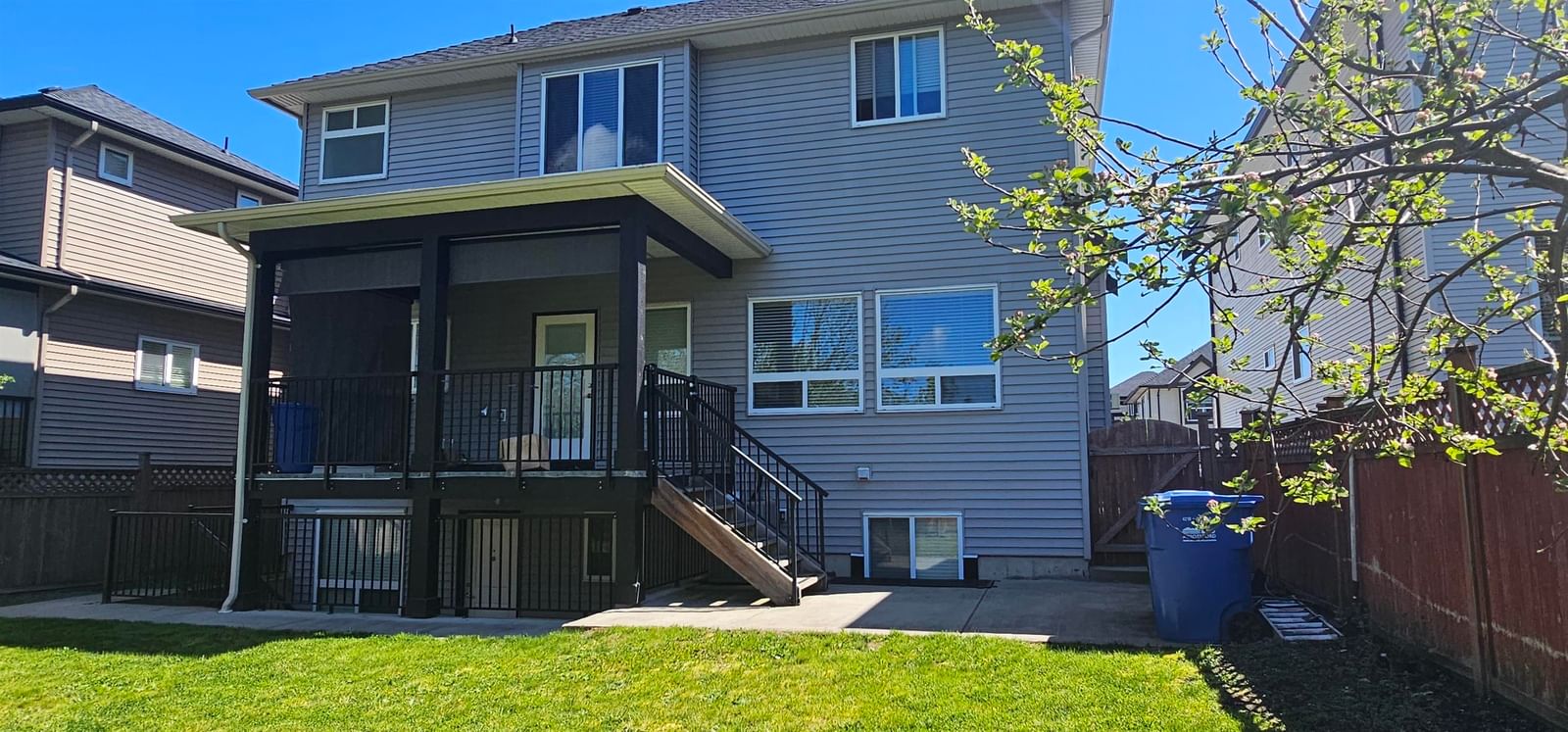 Listing Image 13