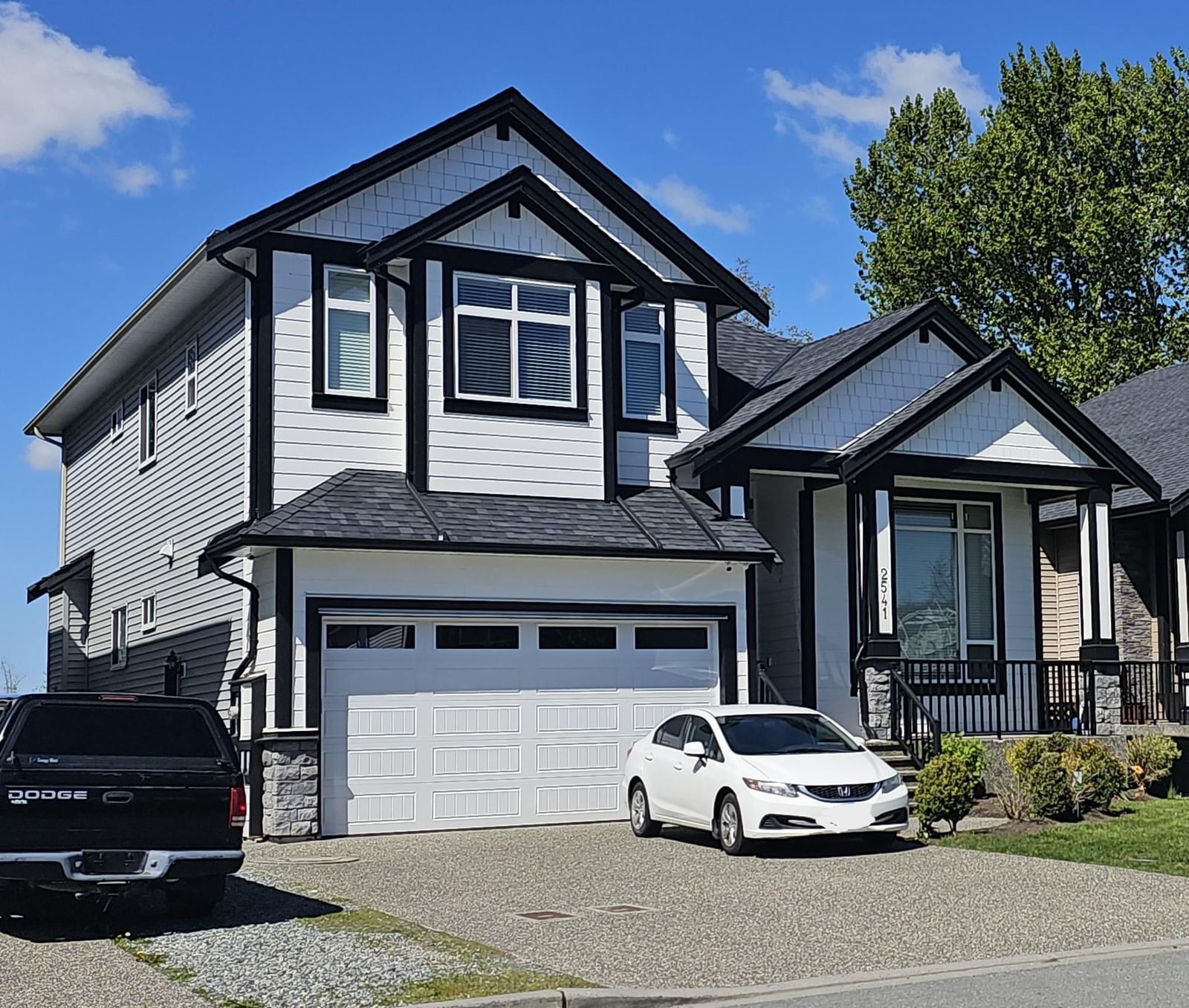 Listing Image 9