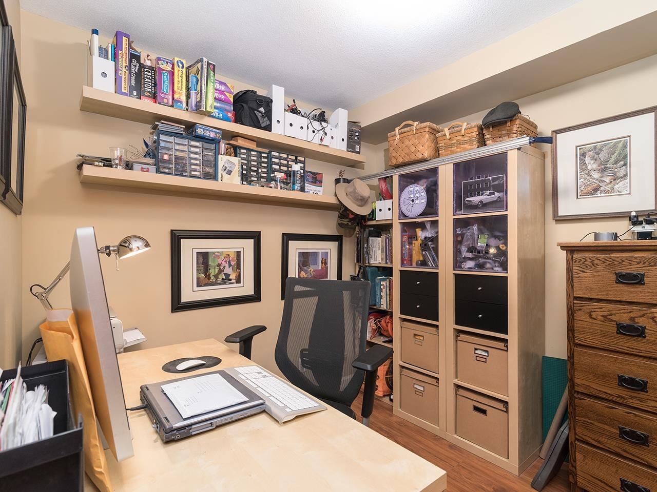 Listing Image 13