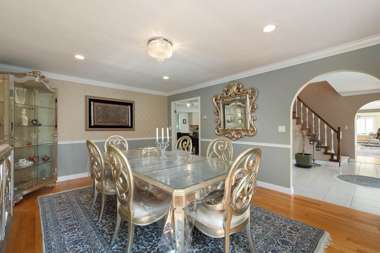 Listing Image 12