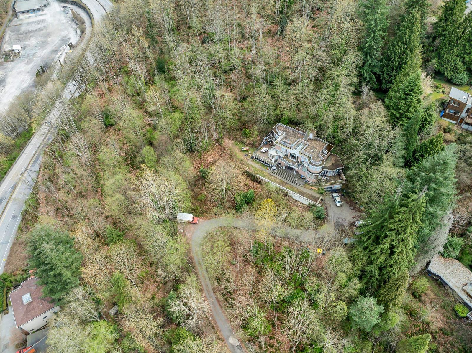 Listing Image 14