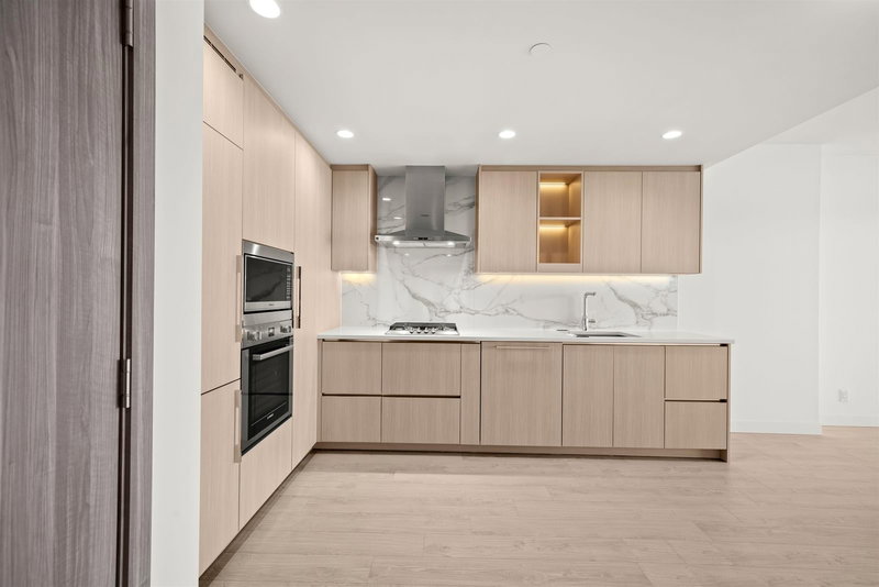 3901 - 4880 Lougheed Highway, Burnaby, V5C 0N1 | Image 3