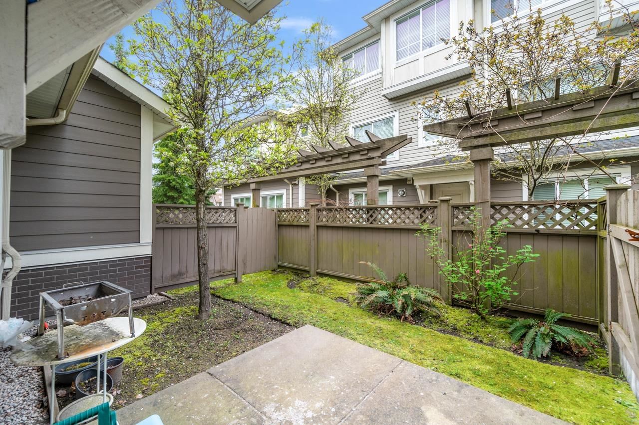 Listing Image 15