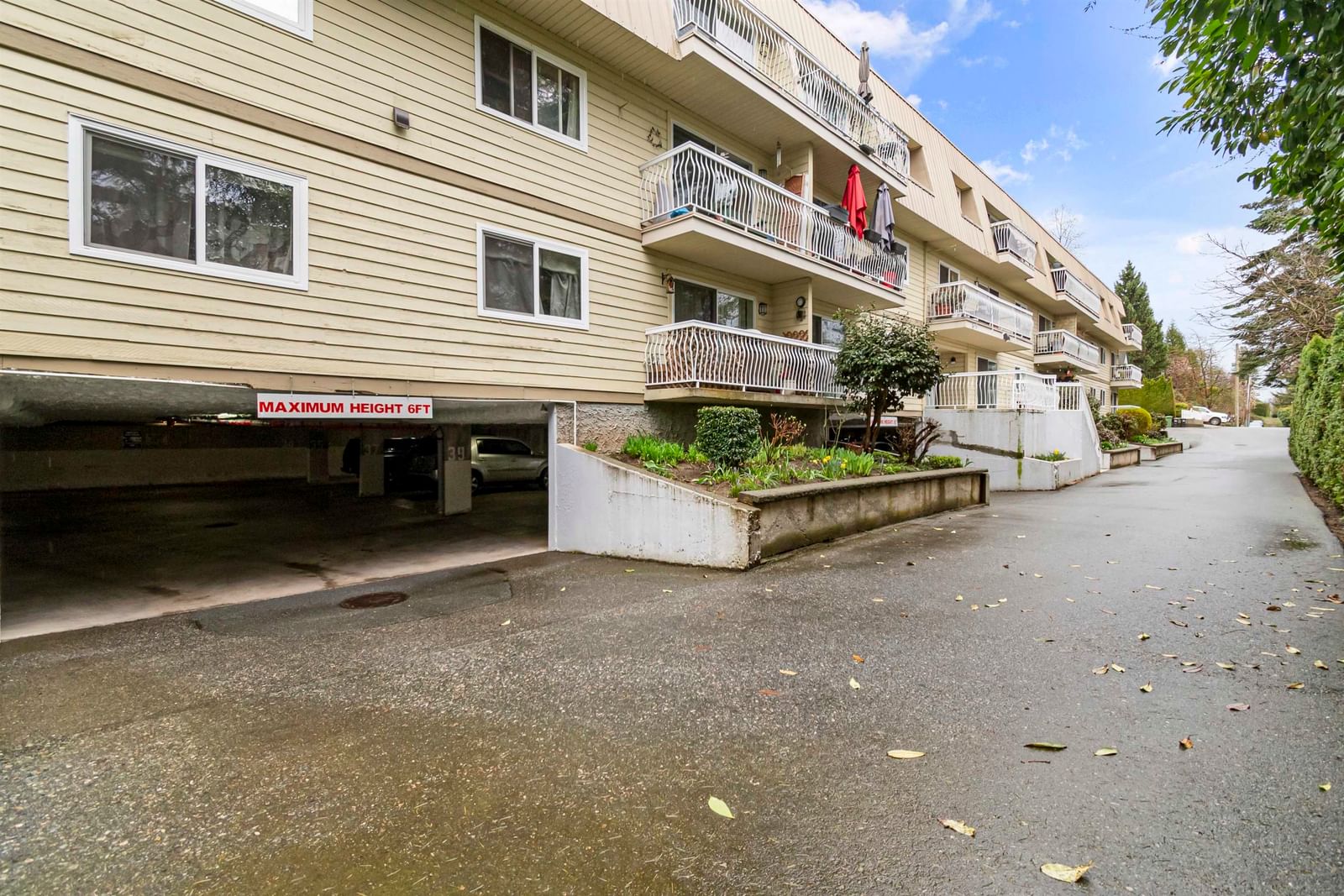 Listing Image 20