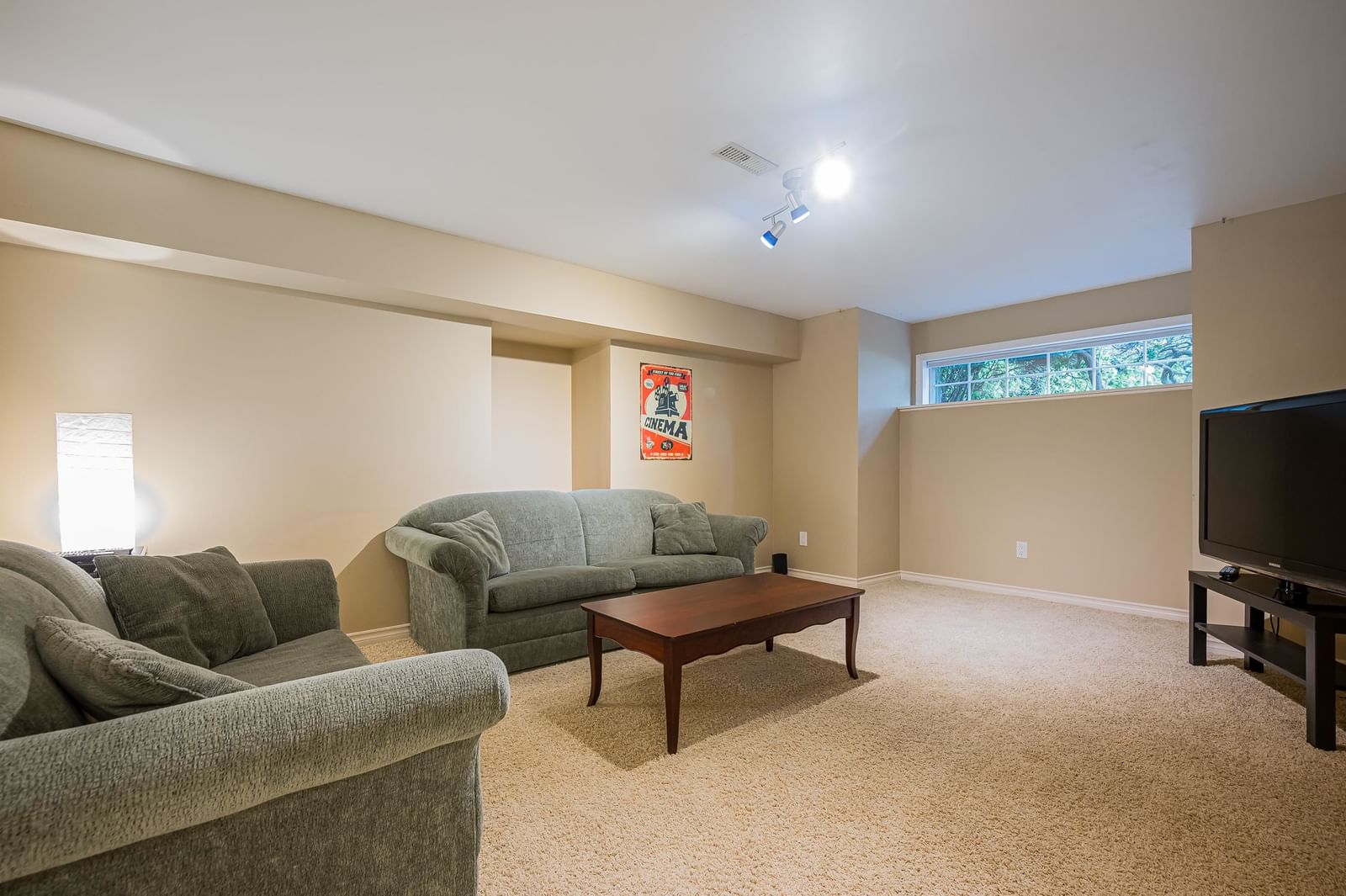 Listing Image 33
