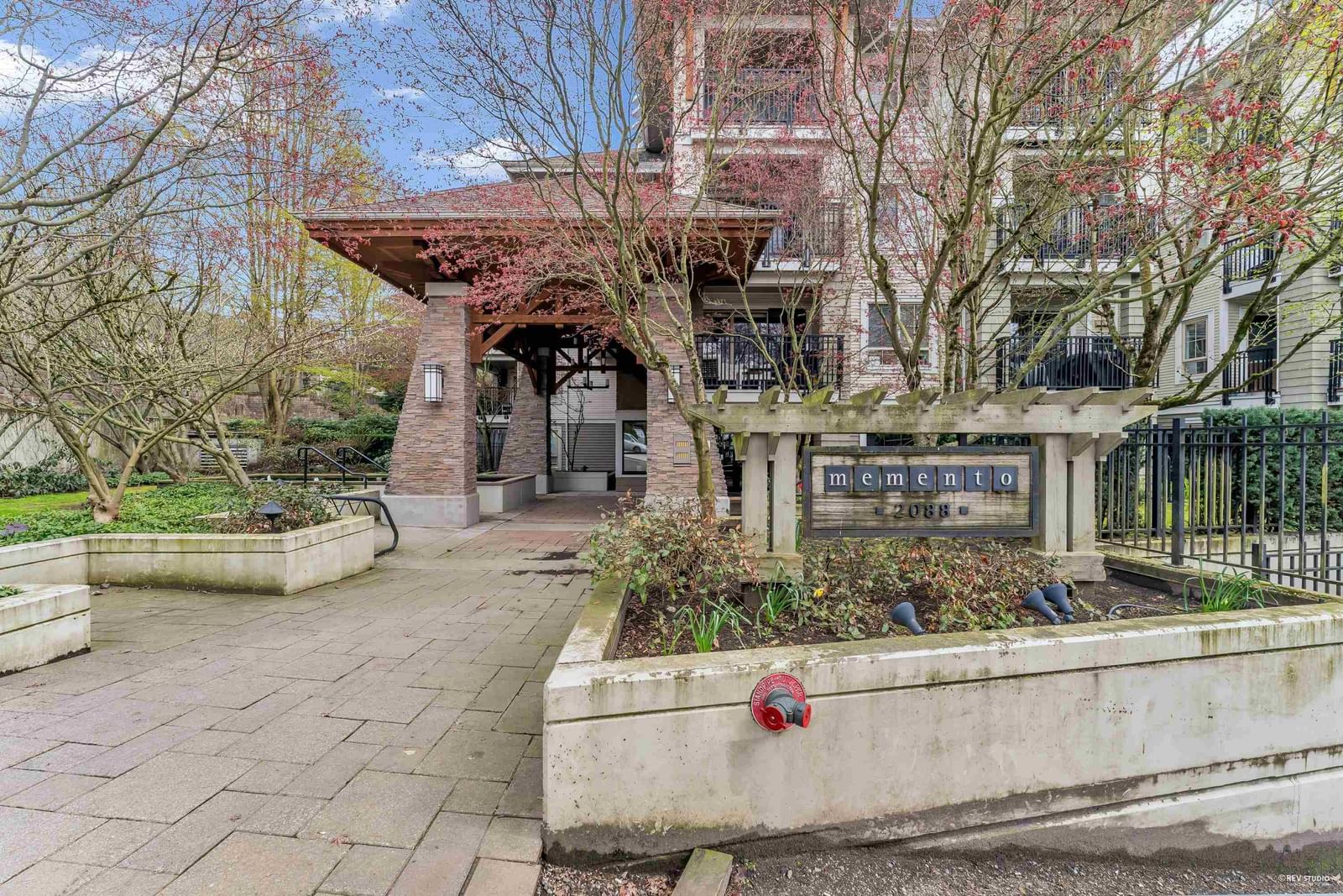 Listing Image 14