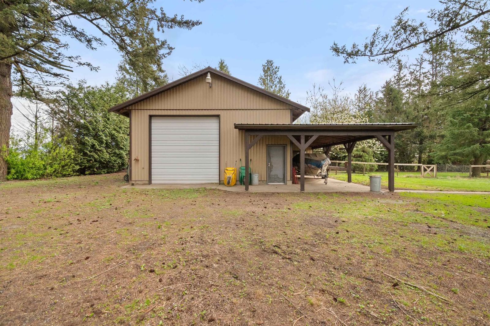 Listing photo 4