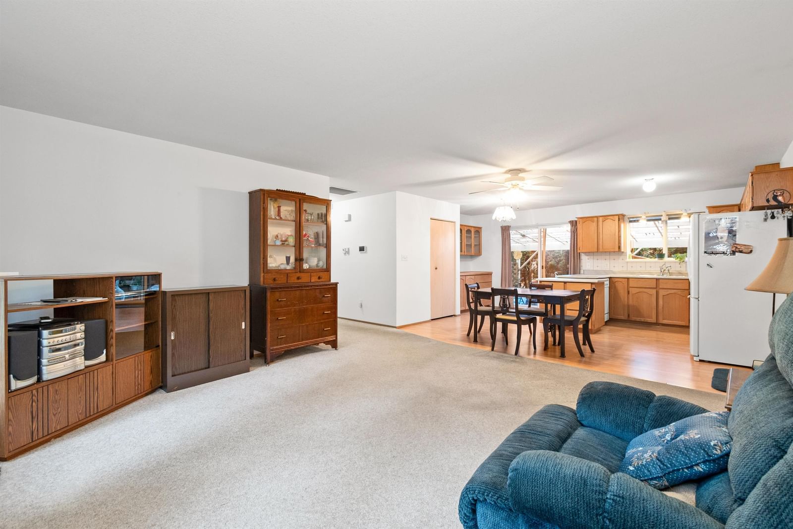 Listing Image 19