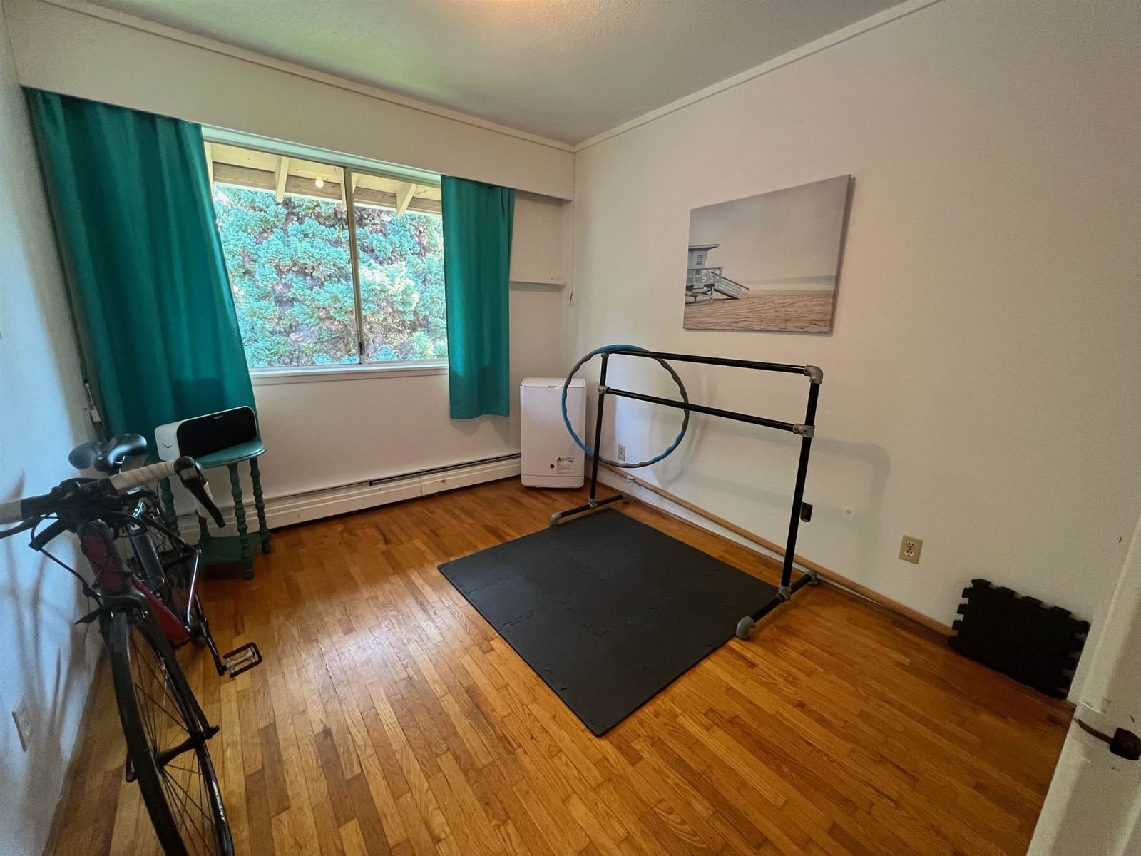 Listing Image 18