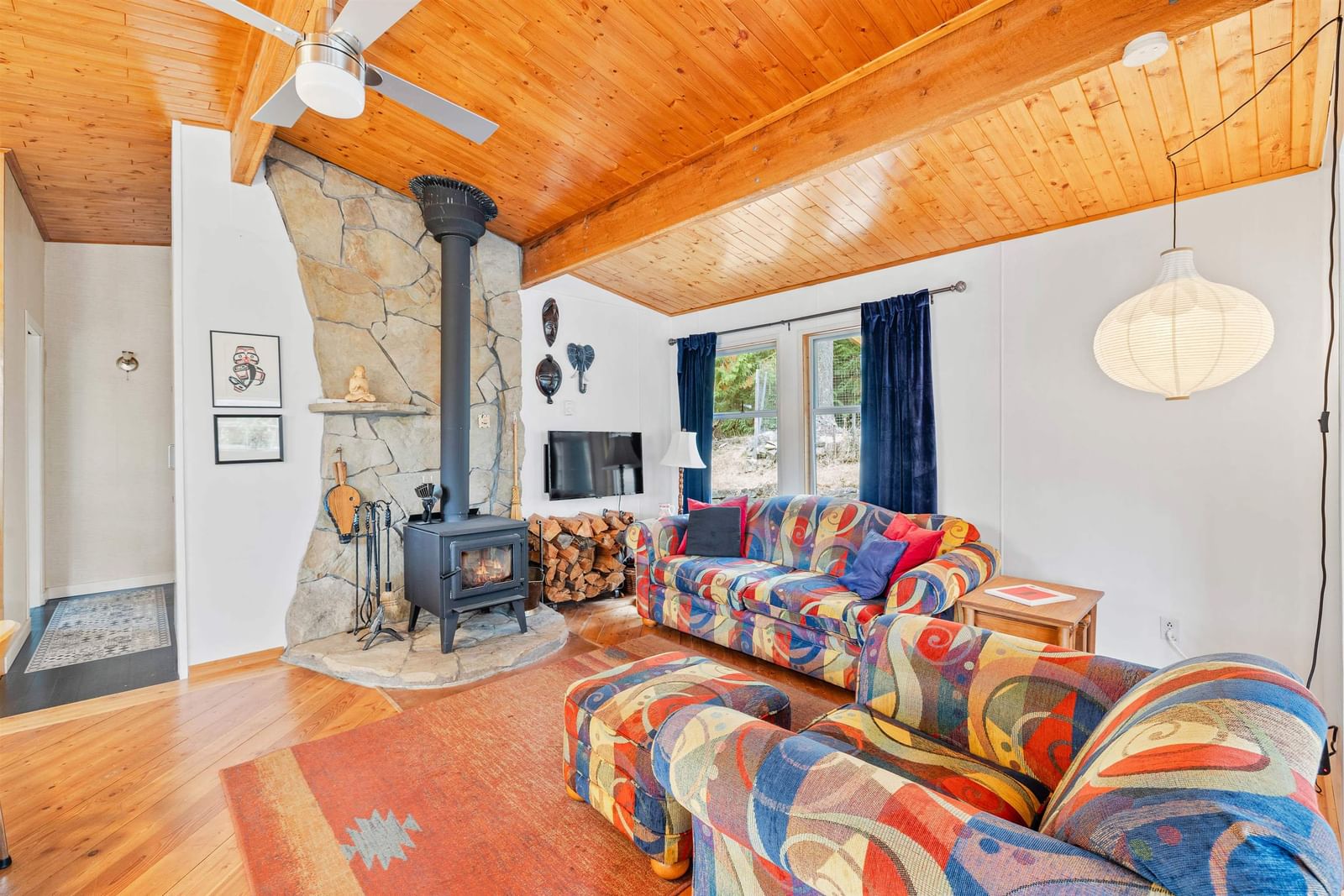 Listing Image 6