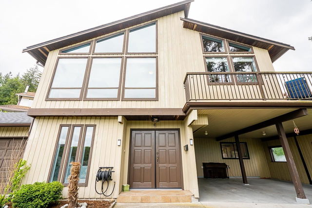 6 Elsdon Bay