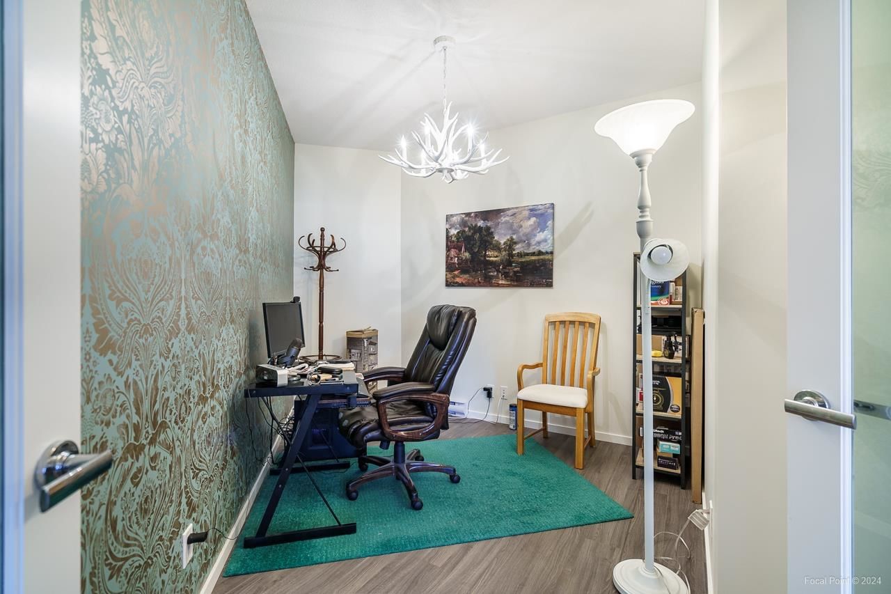Listing Image 20
