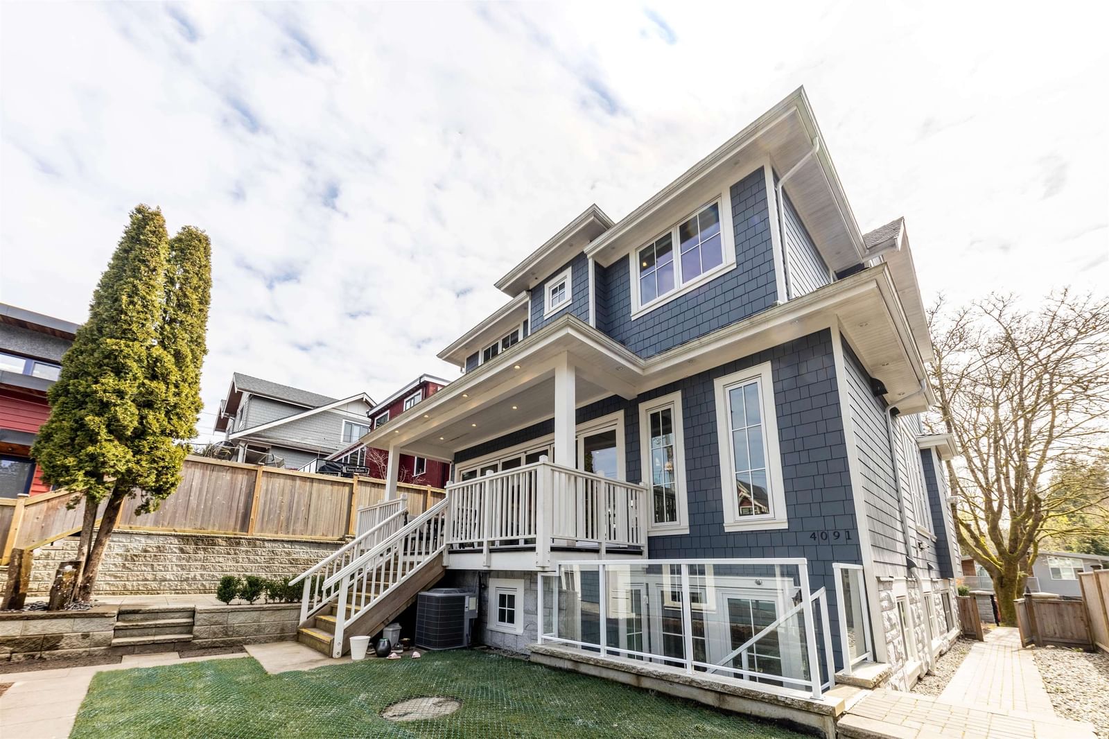 Listing Image 18