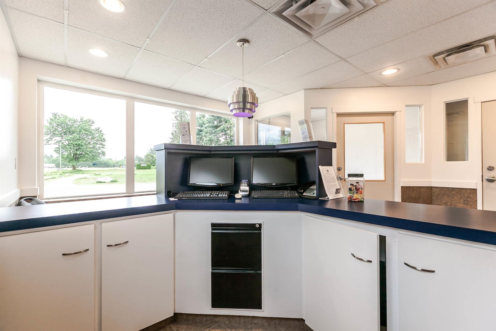 Listing Image 20