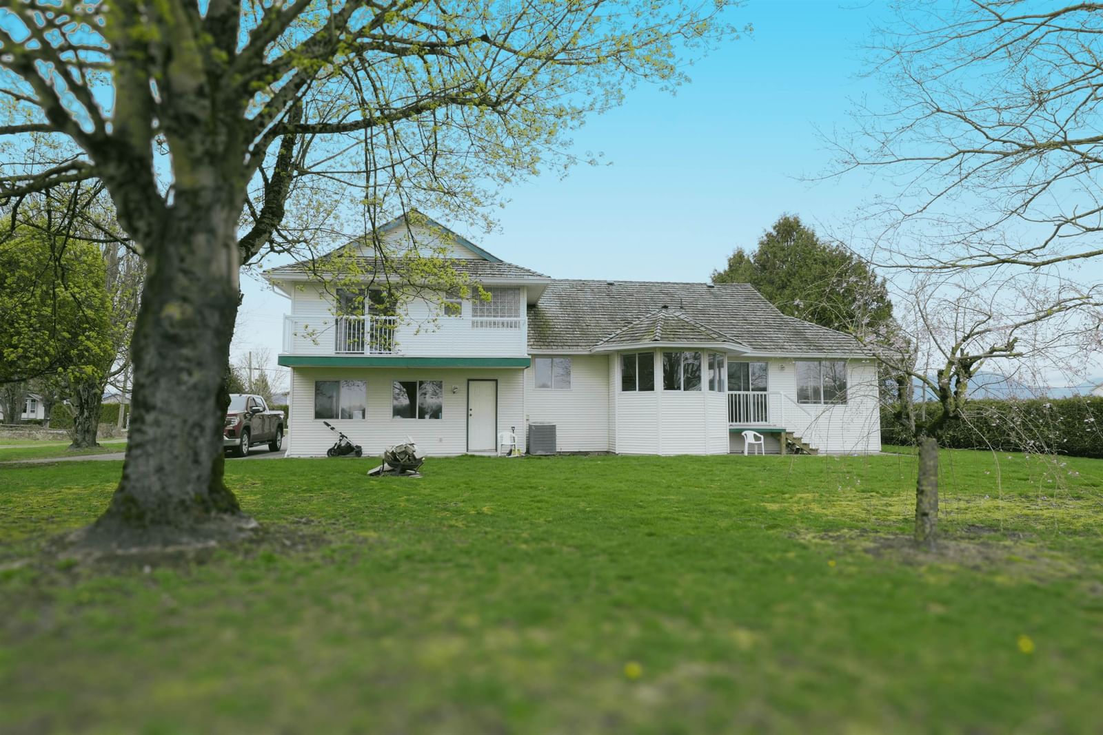 Listing Image 38