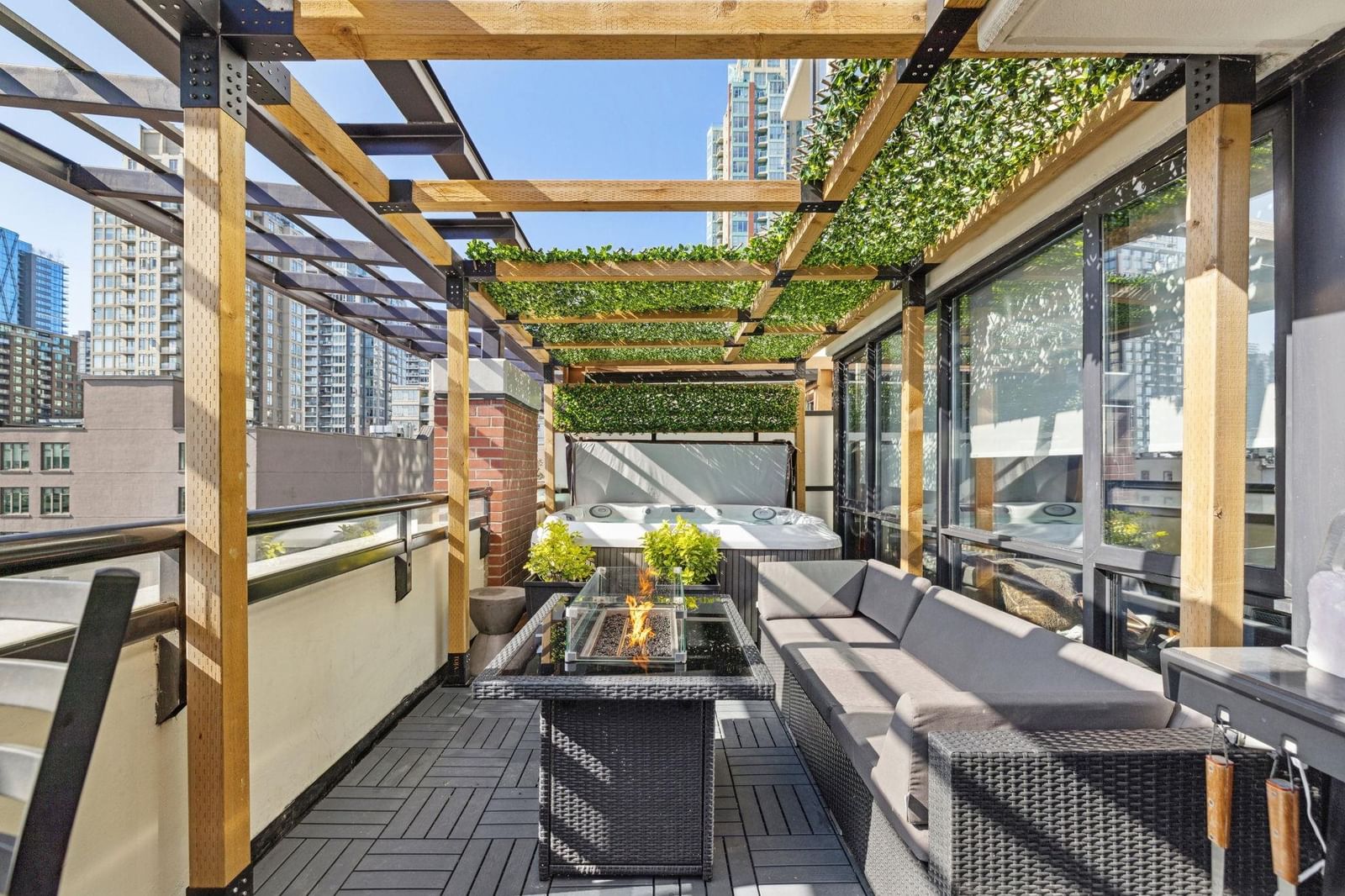 Listing Image 13