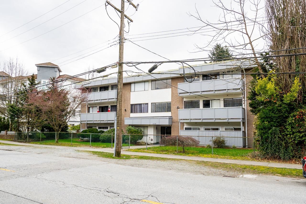 Listing Image 19