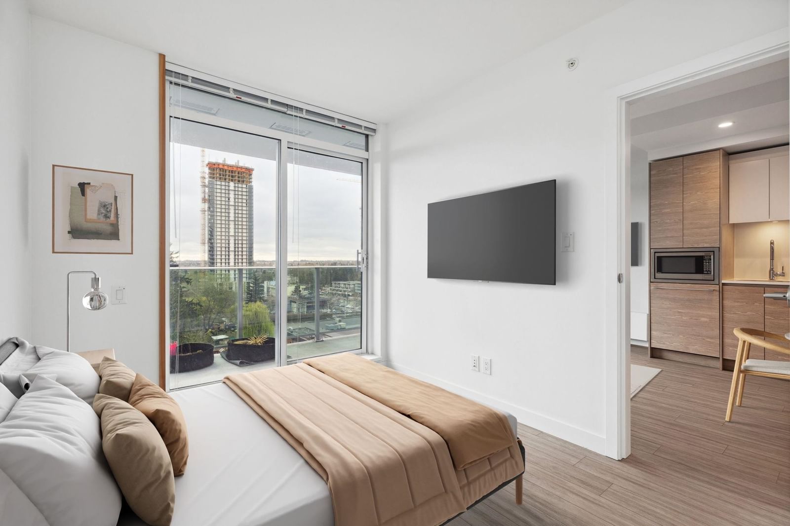 Listing Image 12