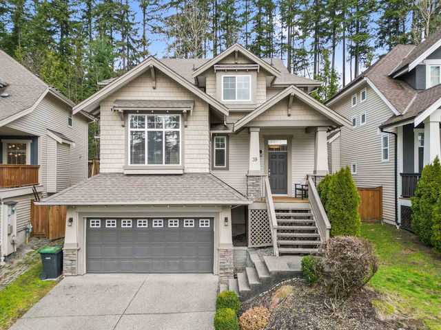 39 Holly Drive