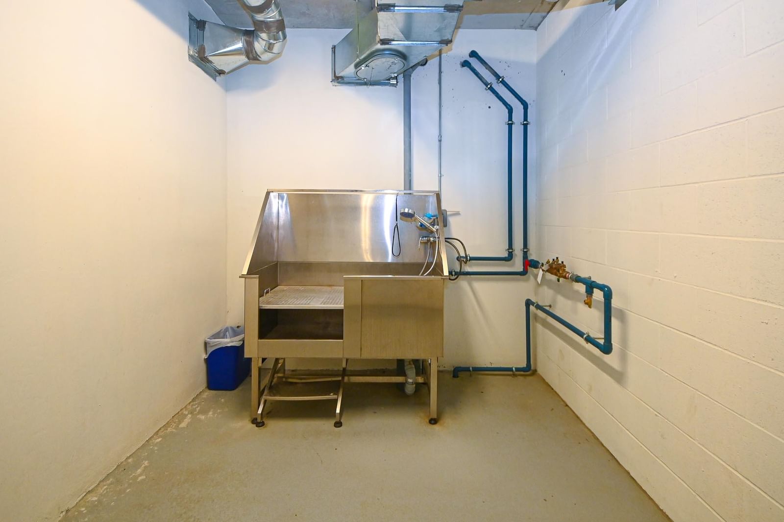 Listing Image 21