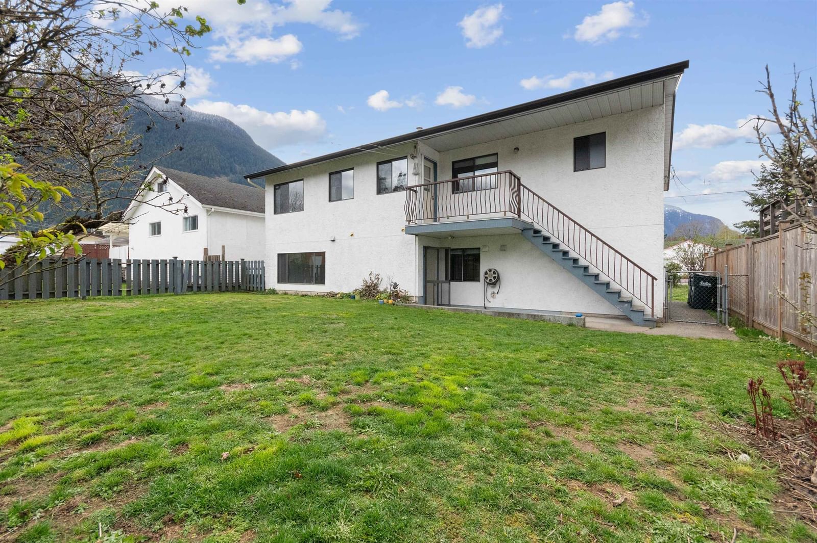 Listing Image 32